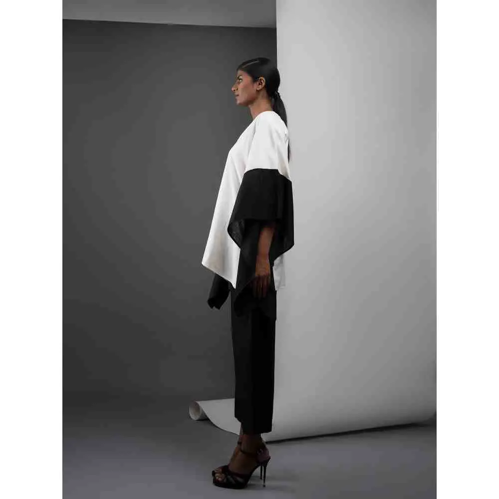 ATBW Short Kaftan Style Top-Black & White