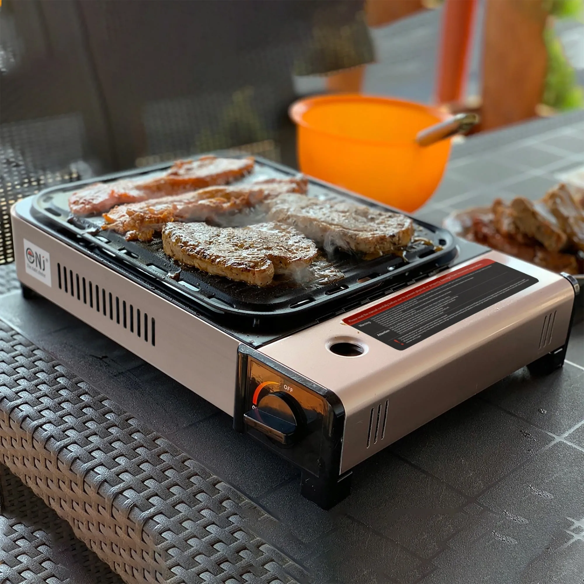 Portable Camping Gas Grill BBQ with Grill Pan Grill Plate and Lid Butane Outdoor Stove